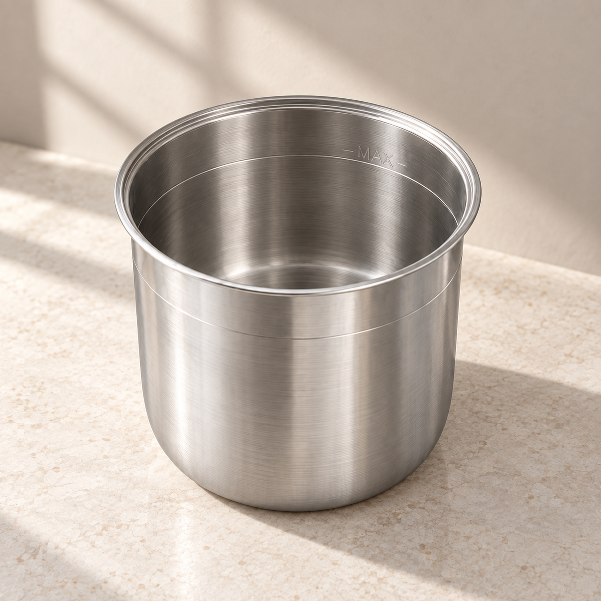 Removable stainless steel water tank for the Livatro 3L humidifier